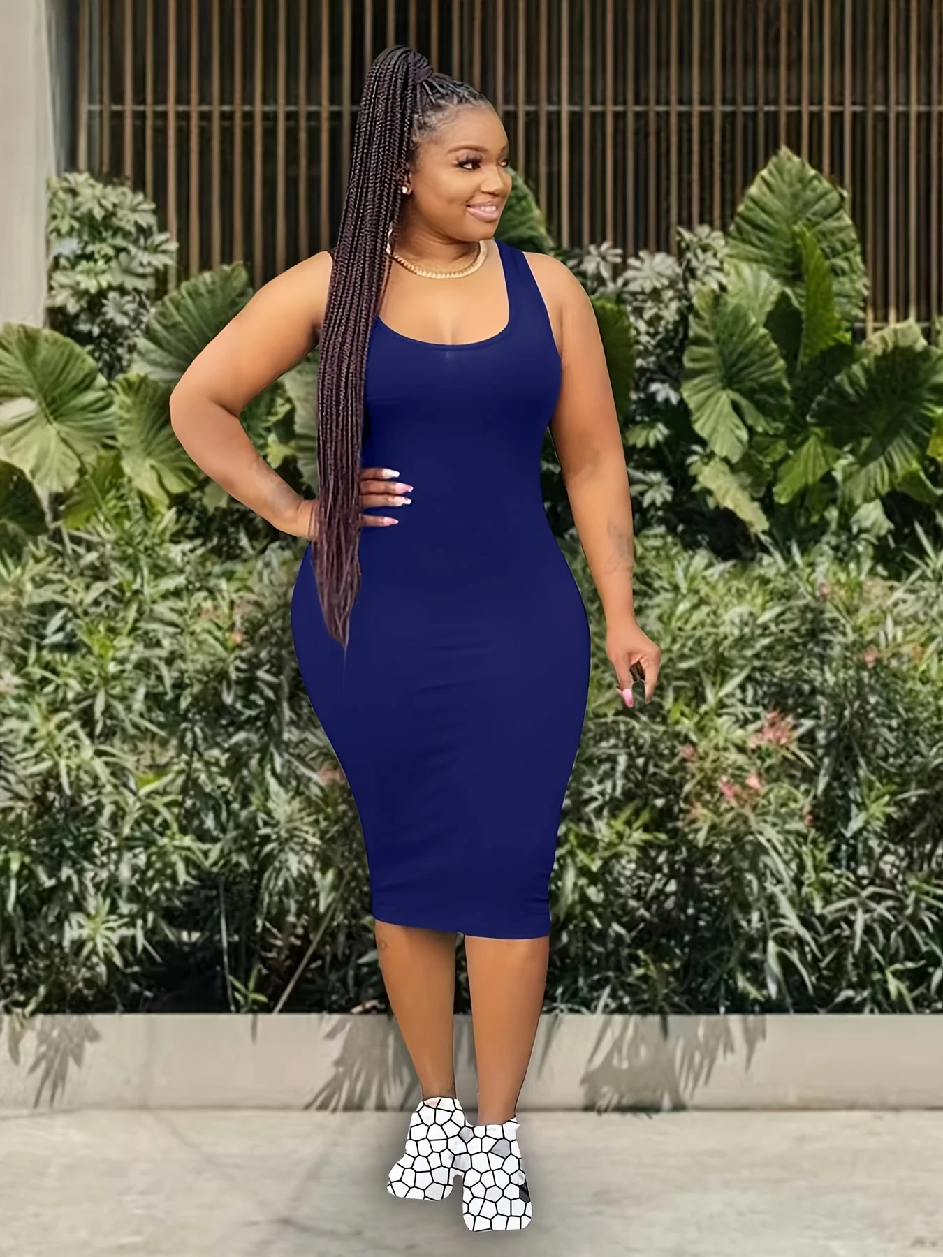 Plus Size Solid Casual Tank Dress, Women's Plus Round Neck Slight Stretch Slim Fit Tank Dress