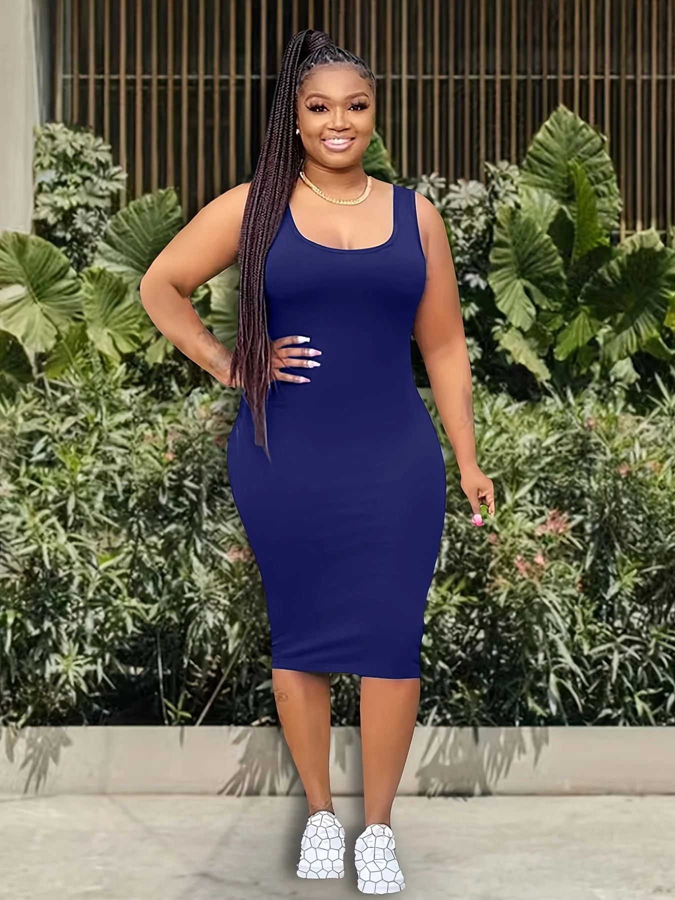Plus Size Solid Casual Tank Dress, Women's Plus Round Neck Slight Stretch Slim Fit Tank Dress