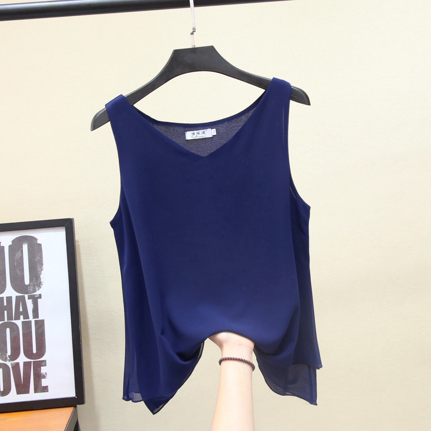 Banerdanni New arrival T-Tops Women's Plus size T-shirt summer V-neck casual sleeveless L-5XL loose white top for women