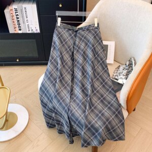 Plus size women's summer new casual loose high waist half-body skirt stretch waistband belt check split mid-length a-line skirt