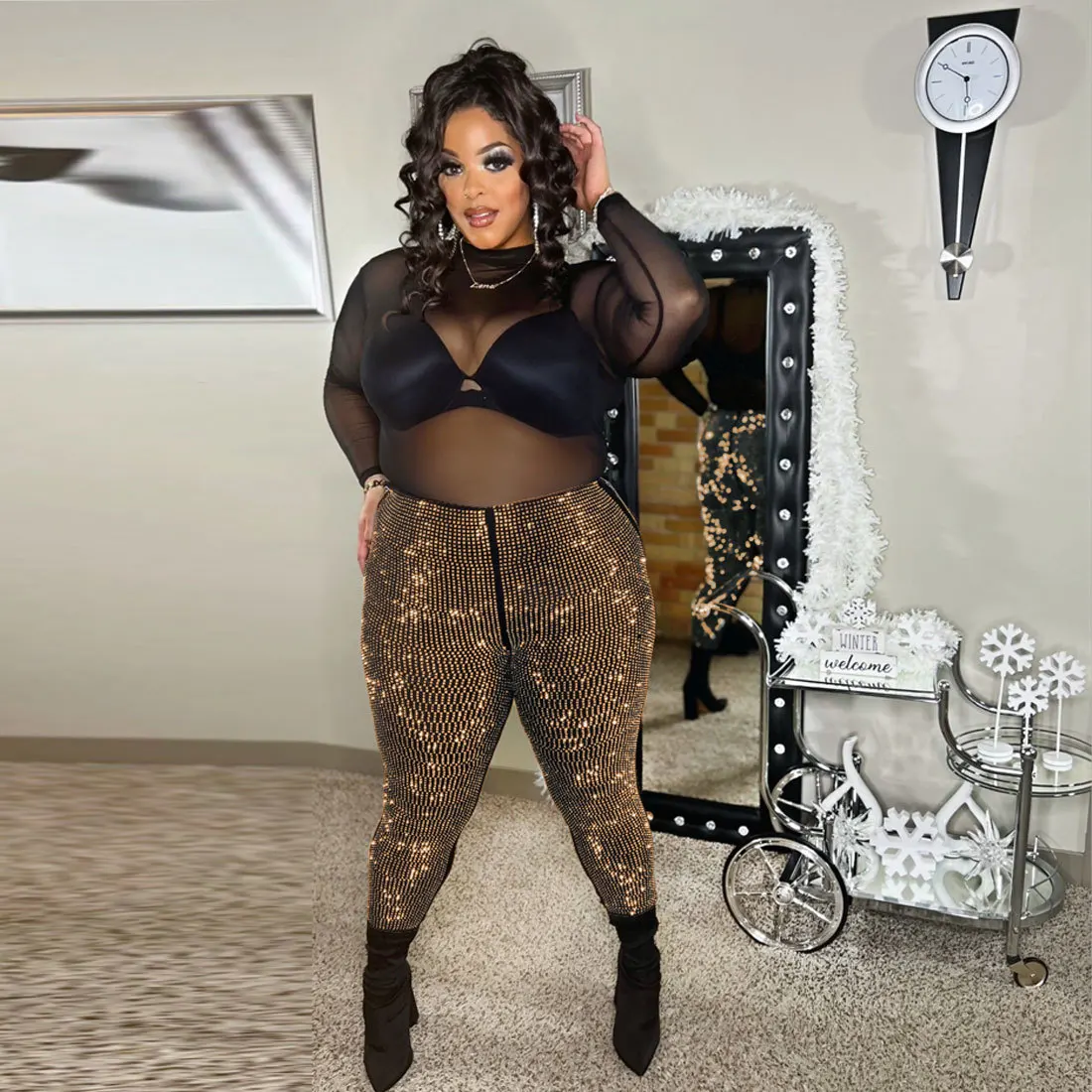 Perl Crystal Diamond Pants Plus Size Women Clothing Mid Waist Stretch Trousers Club Sexy Capris Special Occasion Party Wear