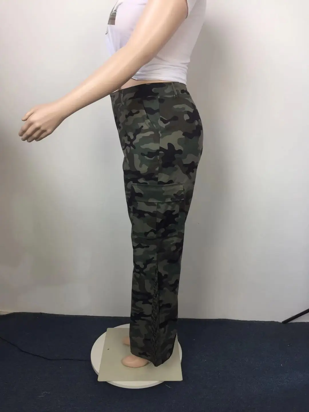 Perl Plus Size High Waist Camouflage Cargo Pants for Women Casual Straight Trousers Street Female Capris Fashion Lady Clothing